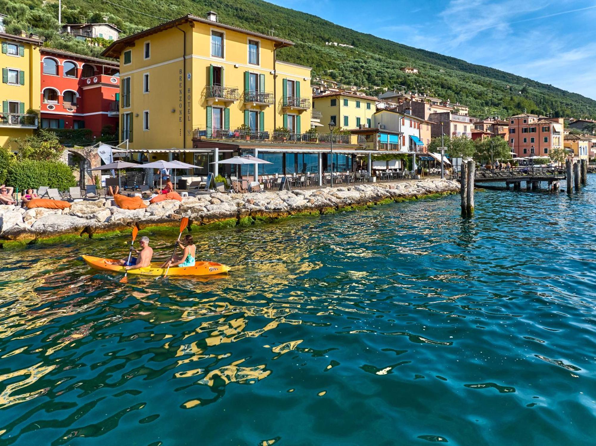 Lake Front Hotel Brenzone 外观 照片