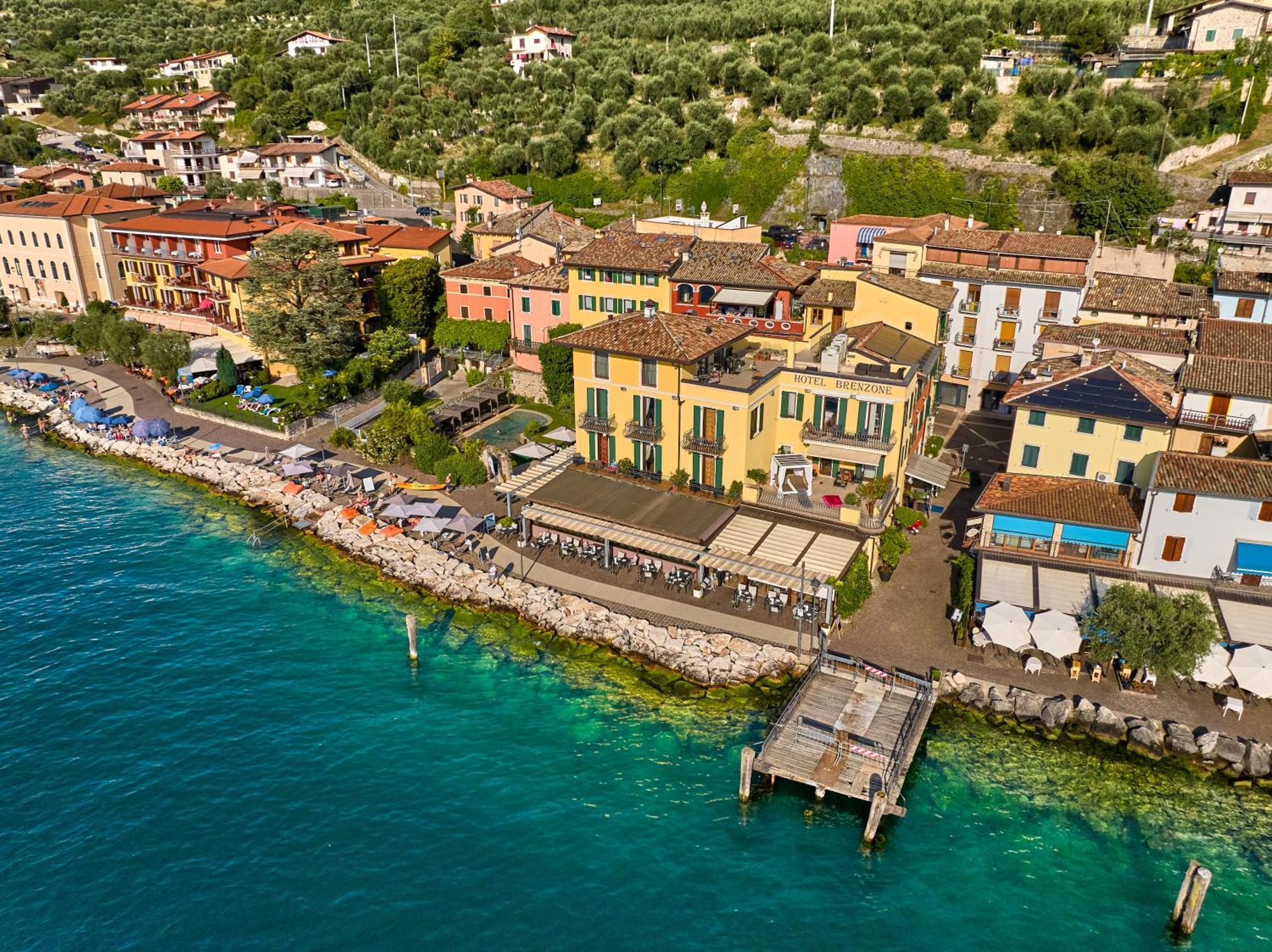 Lake Front Hotel Brenzone 外观 照片
